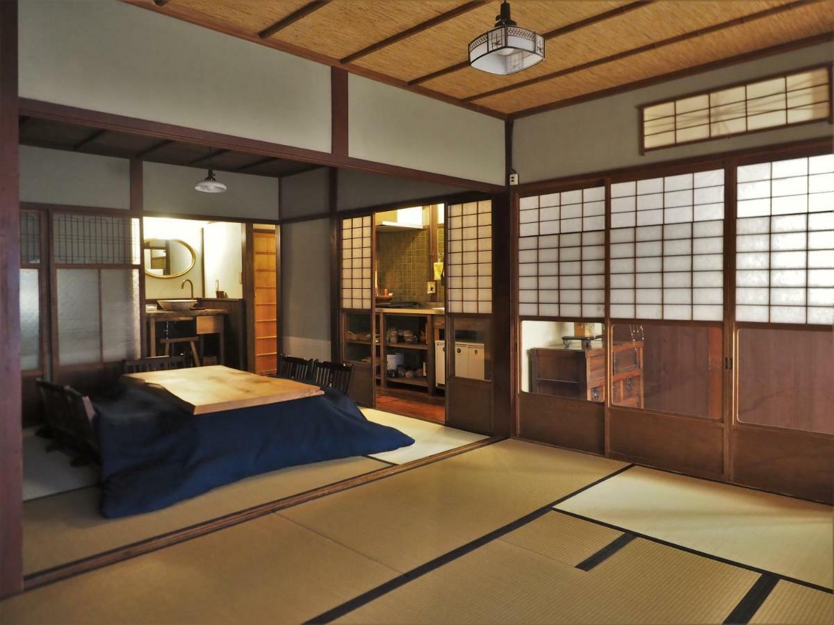 Kyoto Machiya Cottage Karigane Exterior photo